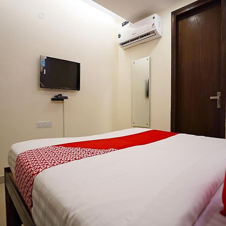 Hotel O Olive Saffron Delhi  Esterno foto