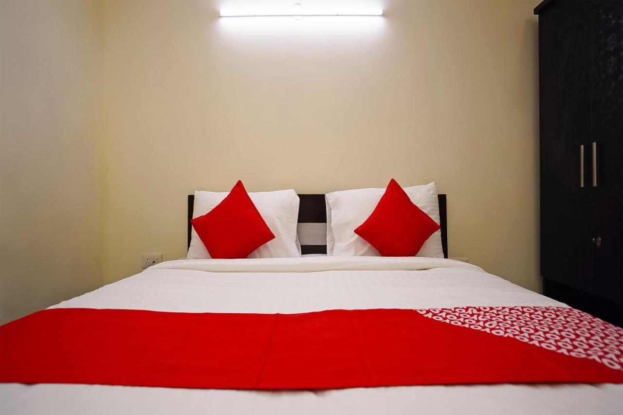 Hotel O Olive Saffron Delhi  Esterno foto