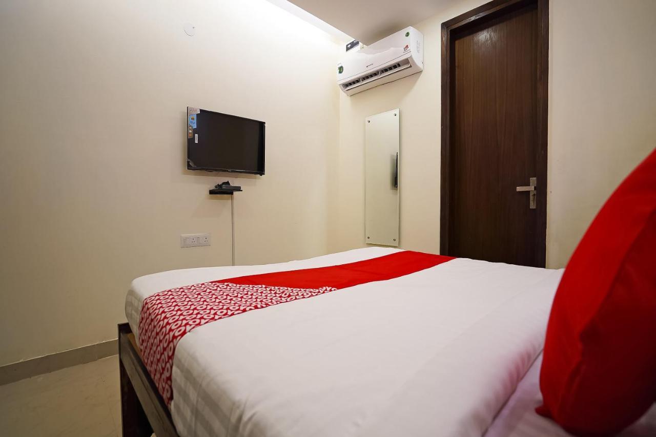 Hotel O Olive Saffron Delhi  Esterno foto