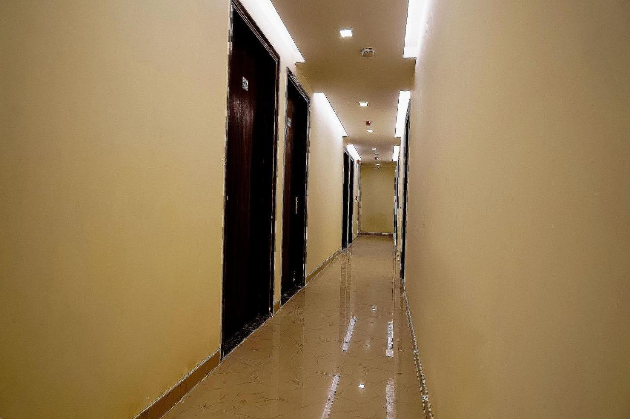 Hotel O Olive Saffron Delhi  Esterno foto
